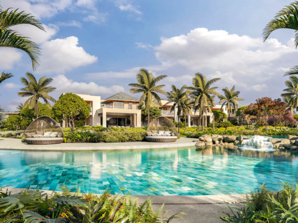 Détente au bord du lagon depuis une villa de prestige à Mont Choisy