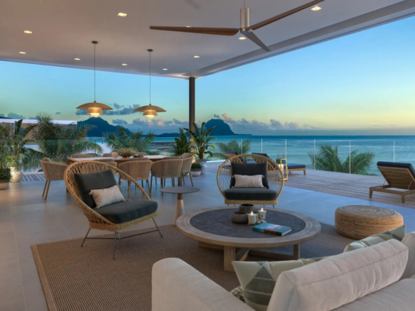 Terrasse du penthouse The Peninsula à Rivière Noire, avec vue sur Le Morne et la mer – Ohana Heritage Group